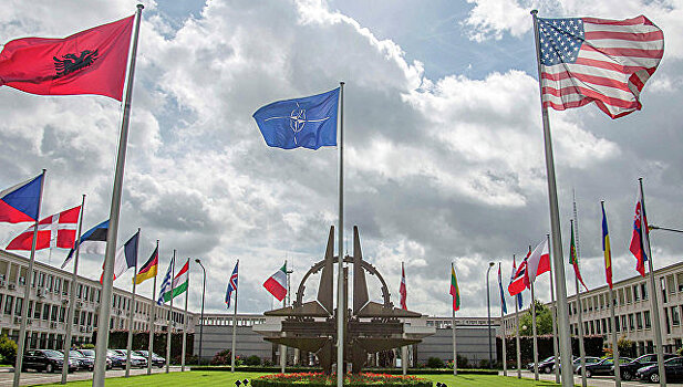 НАТО: "Фейковые" новости приравняют к атаке на альянс