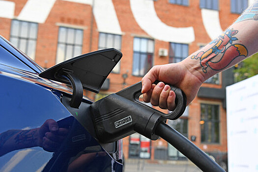 Начало запуска солнечного компактвэна Sono Sion в массовое производство перенесено