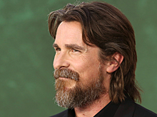 Кристиан Бэйл в образе Франкенштейна — на первом кадре из ленты The Bride