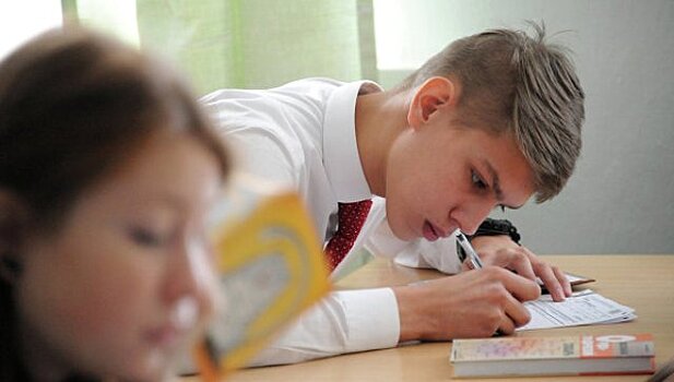 РПЦ выступила за изучение церковнославянского языка в школах