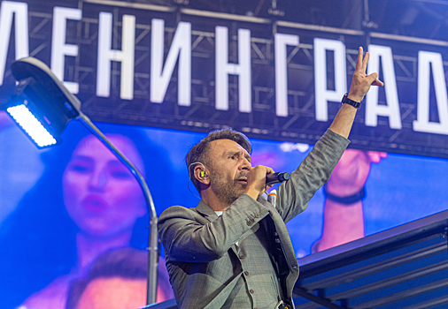 Инстасамка станет новой солисткой группы «Ленинград». Как это вышло