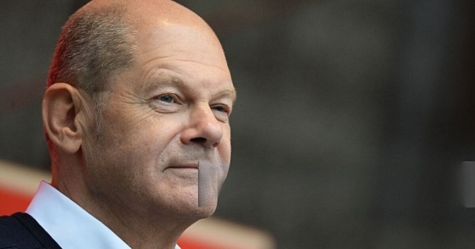 Шольц раскритиковал главу Минтранса Германии за самовольный договор с Китаем