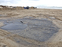 В Крыму расширили границы регионального ЧС в связи с выбросами мазута