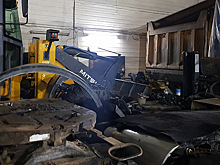 «Смертельная случайность»: в Новом Уренгое водитель погрузчика переехал товарища