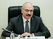 Депутат Кабышев рассказал о балансе теории и практики в высшем образовании
