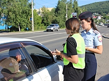 В Республике Алтай автоинспекторы и волонтеры провели профилактическую акцию «Пешеход и переход!»