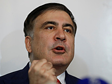 В Грузии рассказали о выпивающем три литра лимонада в день Саакашвили