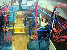 Предметов, способных поранить умершего пассажира автобуса в Москве, не обнаружили