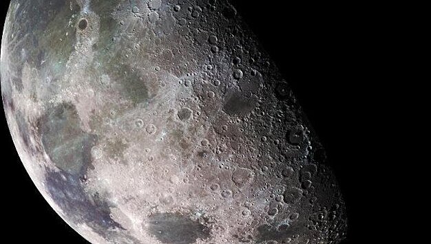 NASA показало видео темной стороны Луны