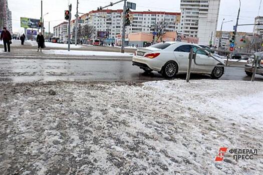 Глава Екатеринбурга Алексей Орлов не заметил грязи на дорогах города