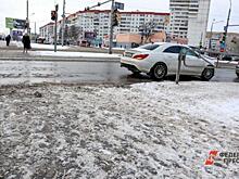 Глава Екатеринбурга Алексей Орлов не заметил грязи на дорогах города