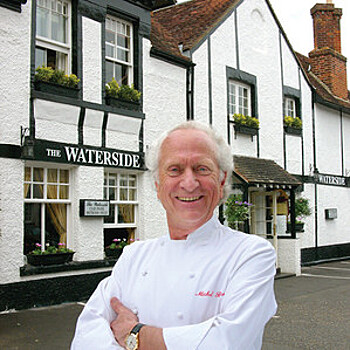 В Лондоне запретили гостям фотографировать блюда