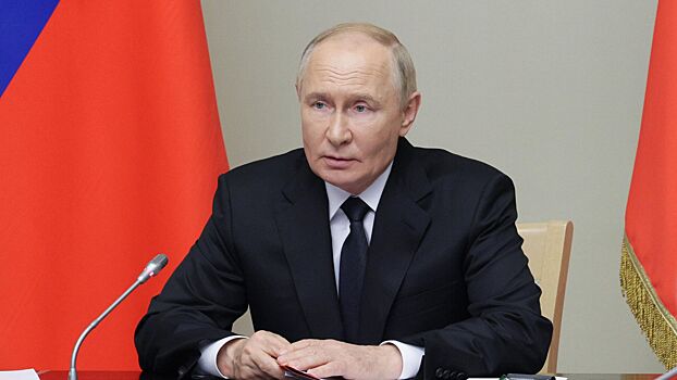 Путин передал все акции «Нижфарма» в управление «Фармирусу»