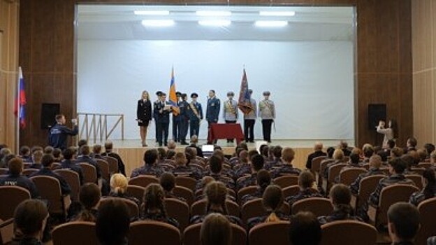 В Вологде прошла торжественная церемония принятия присяги учащимися