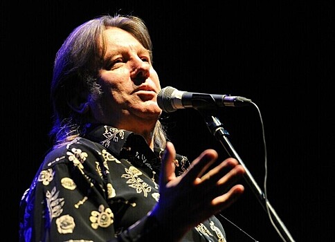 Лоза объяснил популярность Кадышевой у молодежи