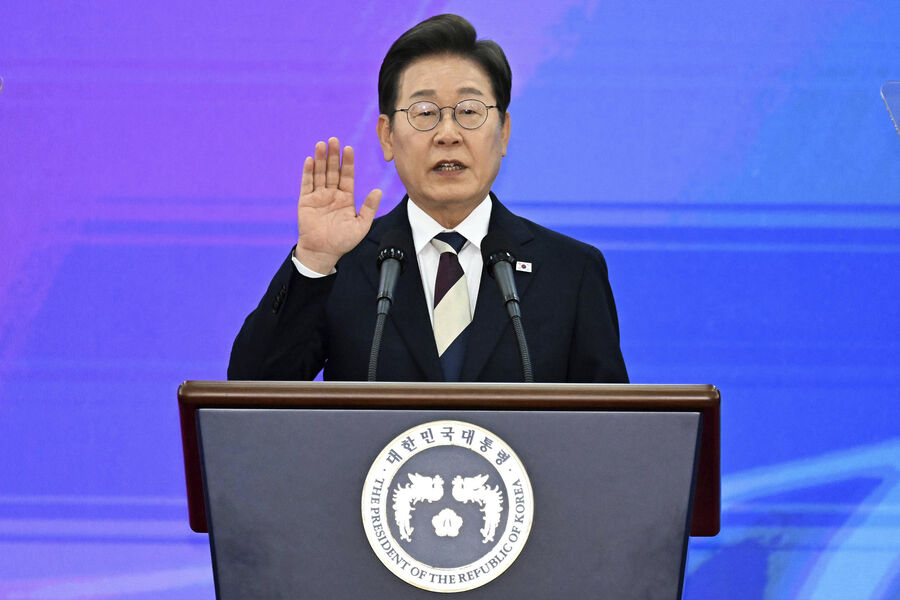 Ли Чжэ Мён: Южная Корея будет поддерживать коммуникацию с Россией