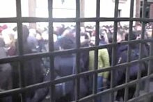 €95 тысяч выплатит РФ избитым полицейскими при задержании