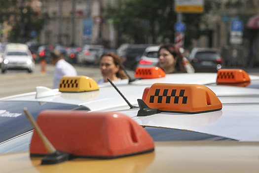 Список автомобилей для работы в такси расширят до 1 марта 2026 года