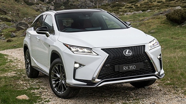 Семиместный Lexus RX дебютирует осенью 2017 года