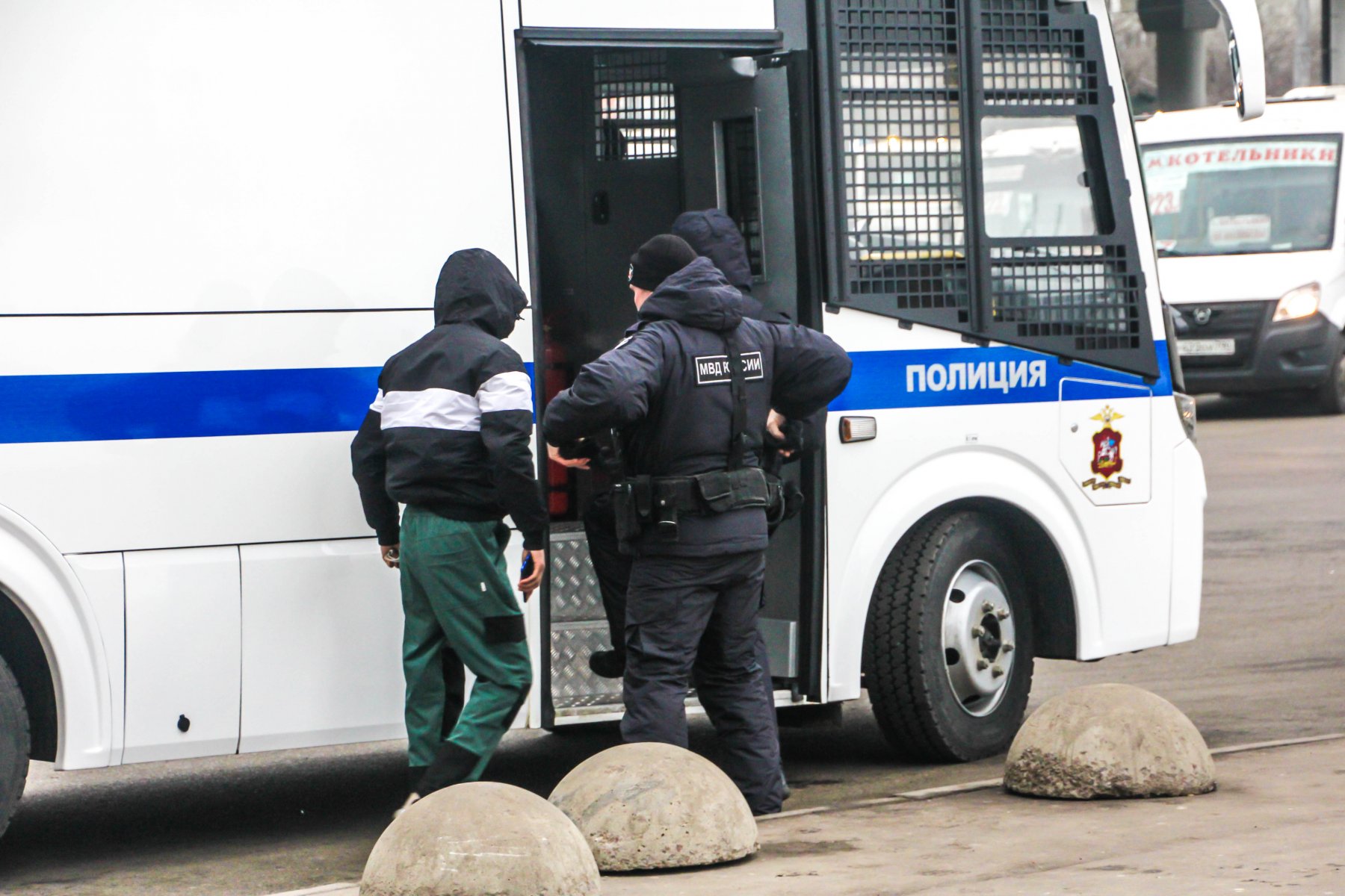 Суд арестовал мужчину по делу о краже имущества из квартиры в Красногорске