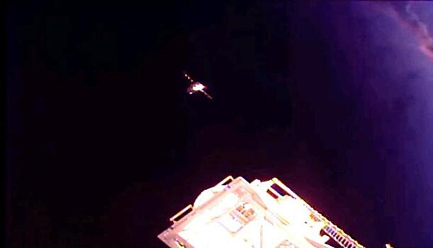 Возле МКС был зафиксирован корабль NASA «Красный дракон»