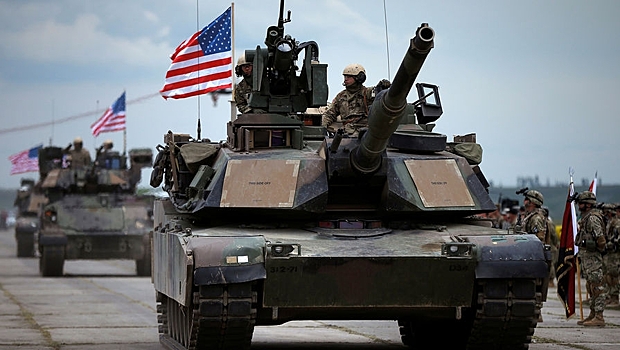 Минск обнаружил американские танки у границ