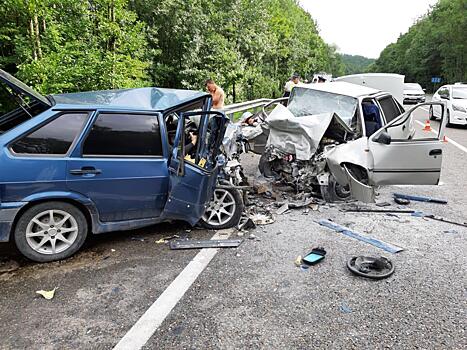 На Кубани четыре человека погибли в ДТП