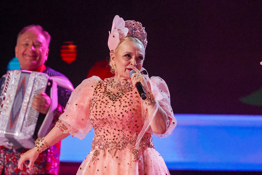 «Понятно, насколько изощренным может быть преступление»: сын Кадышевой затеял разборки с бывшей возлюбленной