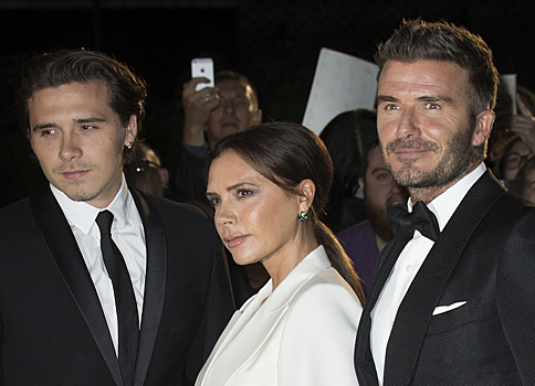 Диджей описал странный танец Бруклина и Виктории Бекхэм