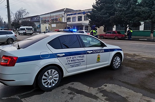 В ходе рейда в Армавире сотрудники ГАИ задержали мужчину с пакетом марихуаны