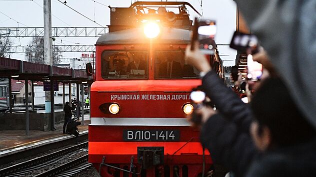 Поезда в Крыму возобновили движение после детонации боеприпасов