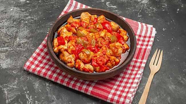 Как готовить, подавать и есть чахохбили