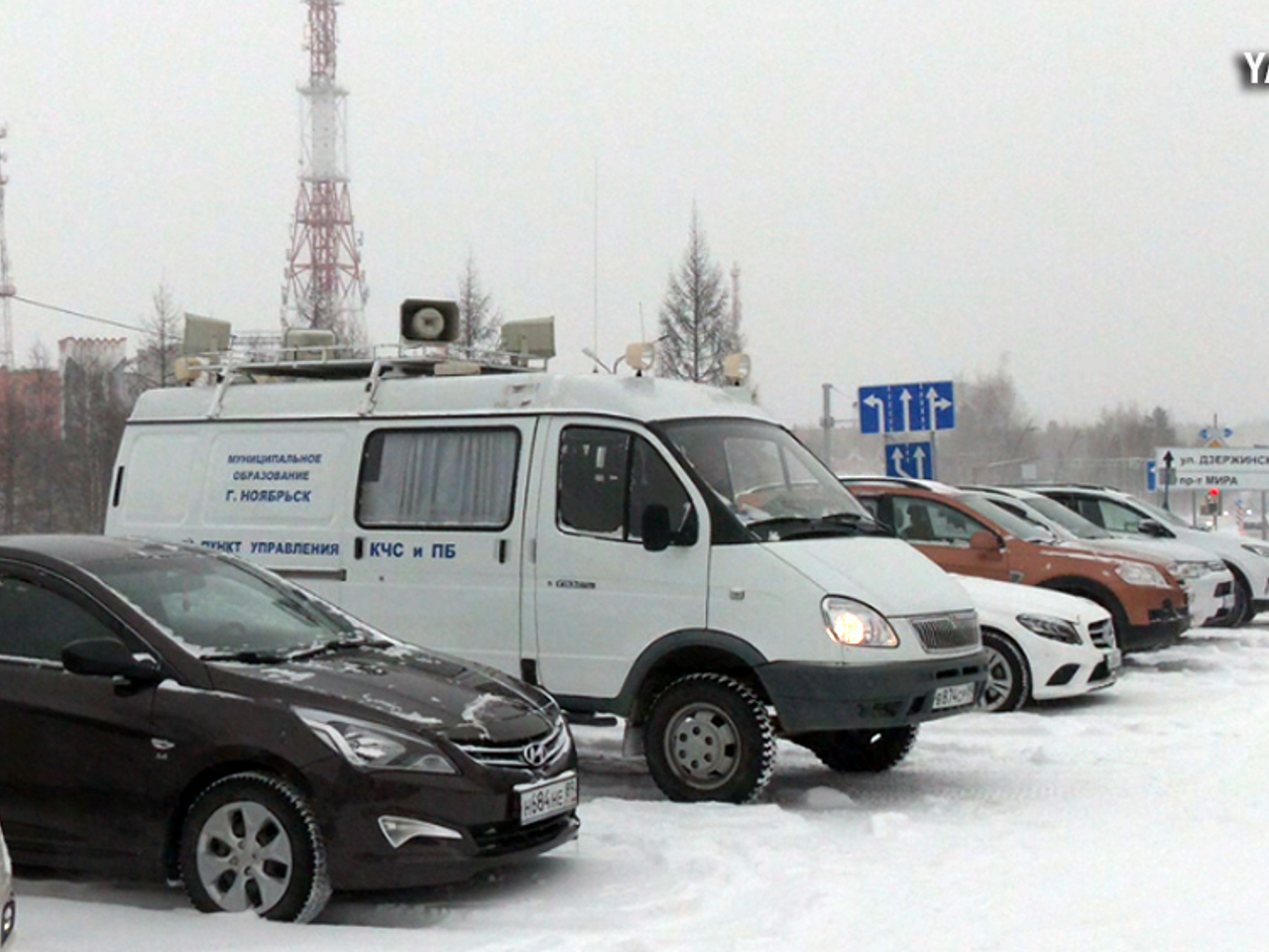 Новый способ оповещения о мошенниках: на улицах Ноябрьска появился  автомобиль с громкоговорителем. ВИДЕО - Рамблер/новости