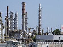«Лукойл» раскрыл сроки продажи завода в Италии