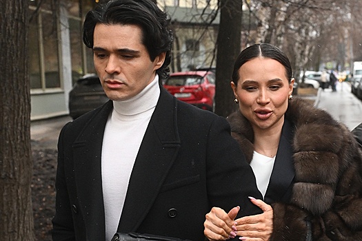 Лерчек заявила, что планирует родить до приговора