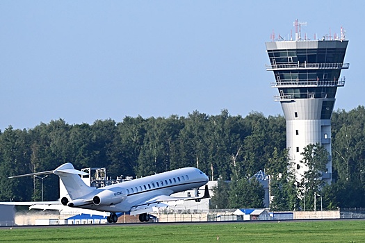 Самолет, на котором может находиться Уиткофф, приземлился во Внуково