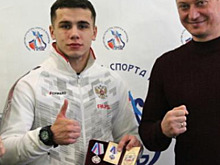 Чемпион России по боксу из Луганска Свиридченков награжден медалью ЛНР «За заслуги»