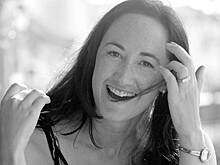 Автор книги «Шопоголик» умерла после борьбы с раком мозга