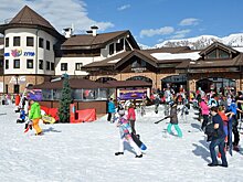 Старт горнолыжного сезона на "Роза Хутор" перенесен из-за теплой погоды