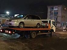 В Курске полиция отправила минивен «Ниссан Либерти» на штрафстоянку