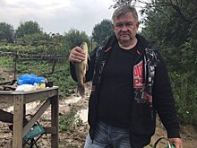 Пенсионер из Мелькисарова на самоизоляции монтирует видео о рыбалке