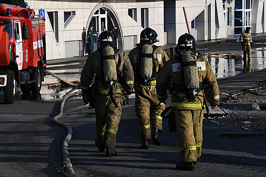 В Москве во время пожара взорвался грузовик на стройке