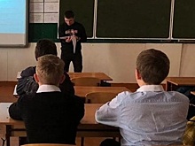 С бузиновскими школьниками поговорили о ВИЧ-инфекции