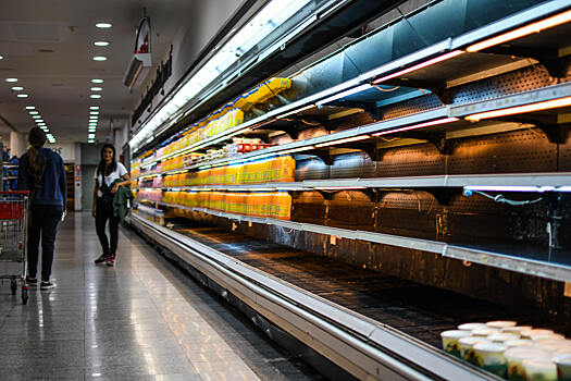 В Венесуэле инфляция за год превысила 4000%