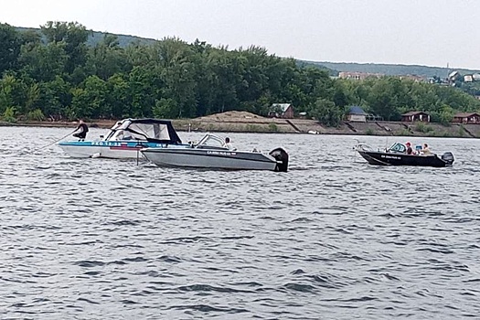 МЧС: Женщина погибла при опрокидывании судна в&nbsp;Самаре