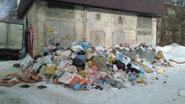 Регоператор: В Саратове появились 3,5 тыс. новых мусорных контейнеров
