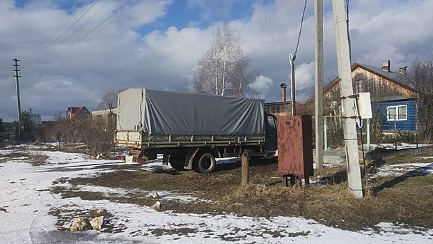 Жителя Подмосковья оштрафовали за парковку на собственном участке