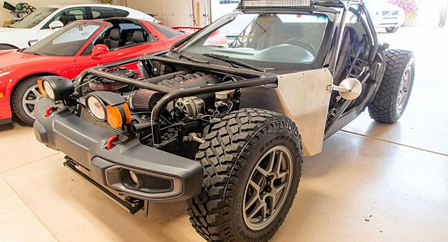 Chevrolet Corvette C5 превратили в вездеход для дюн