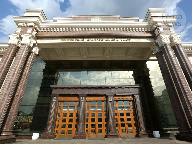 Пензенский драмтеатр покажет два спектакля в Узбекистане