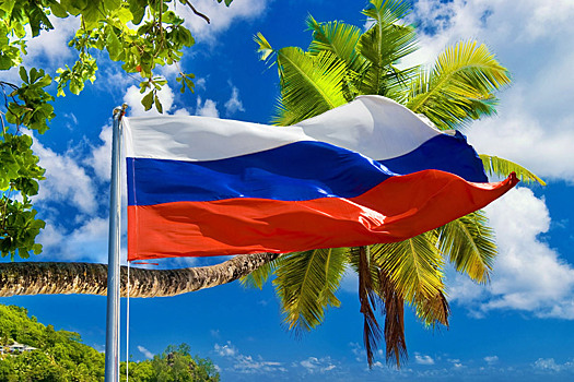 «Вася, держись…», или Как помогает туристу российское консульство за границей